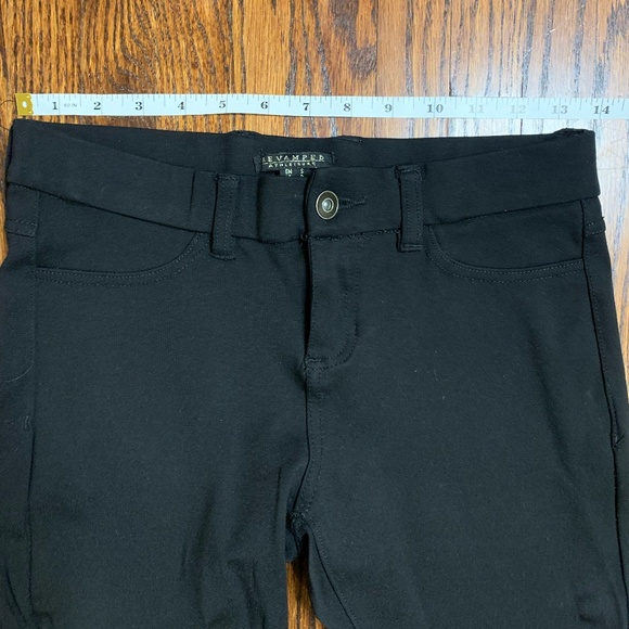 Revamped Black Jegging - Picture 4 of 5